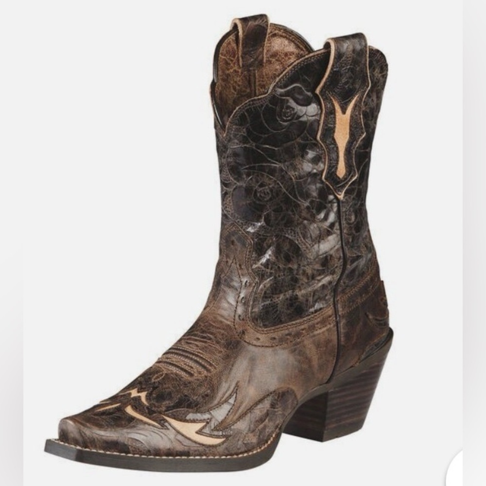 Ariat Brown Western Heeled Cowboy Boots with Tan Accents